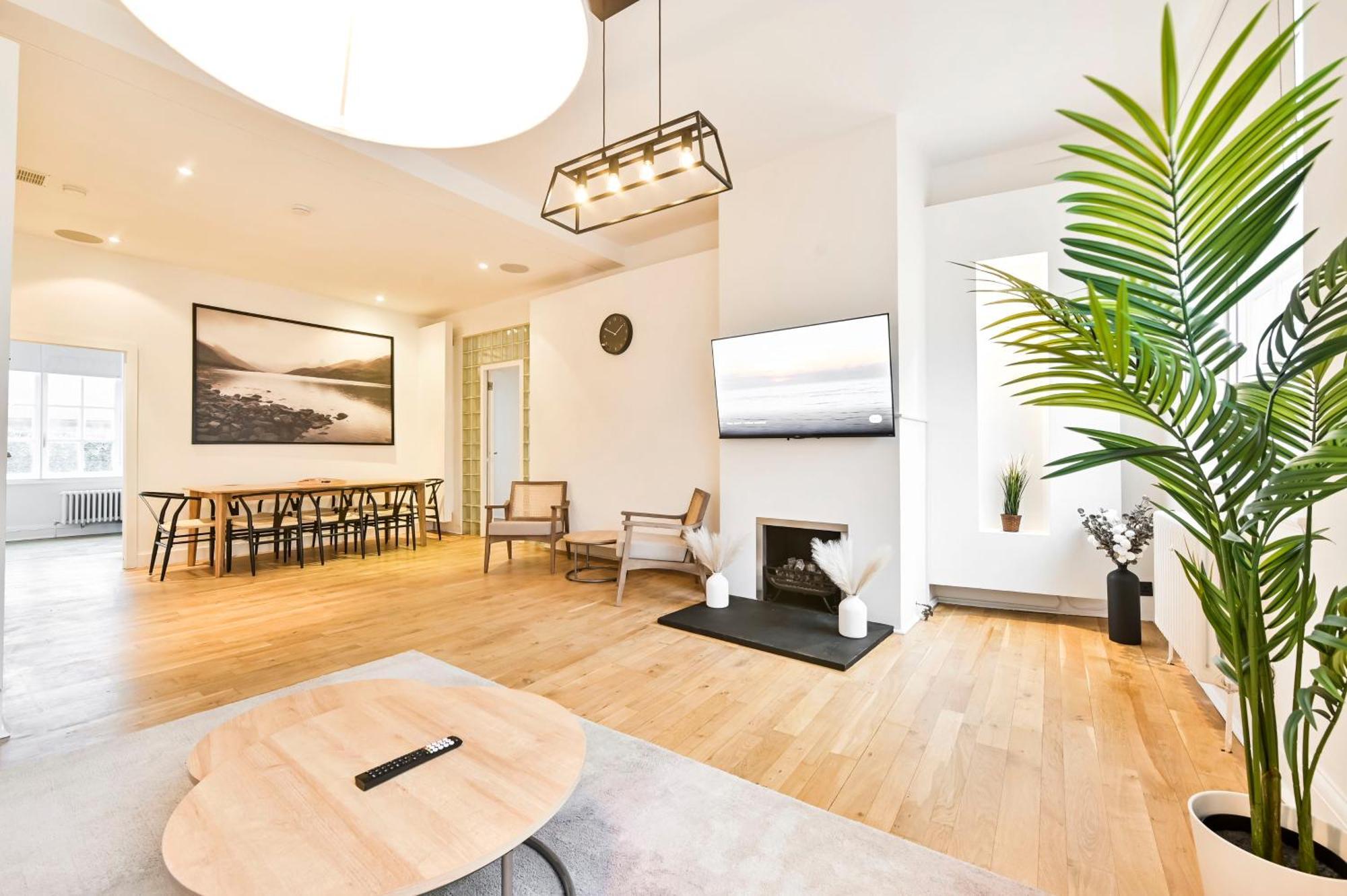 Amazing 3 Bed Apartment Great Portland Street Londra Dış mekan fotoğraf